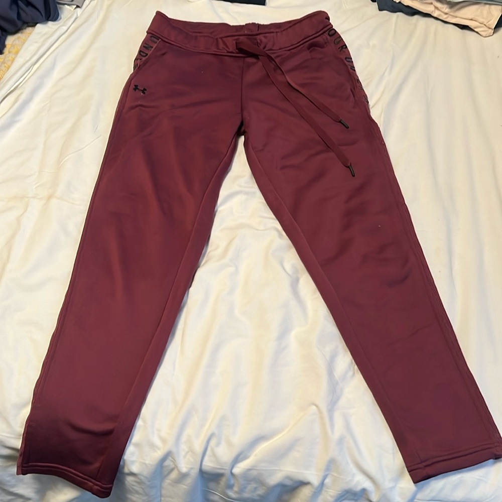 Under Armour joggers dark red size medium